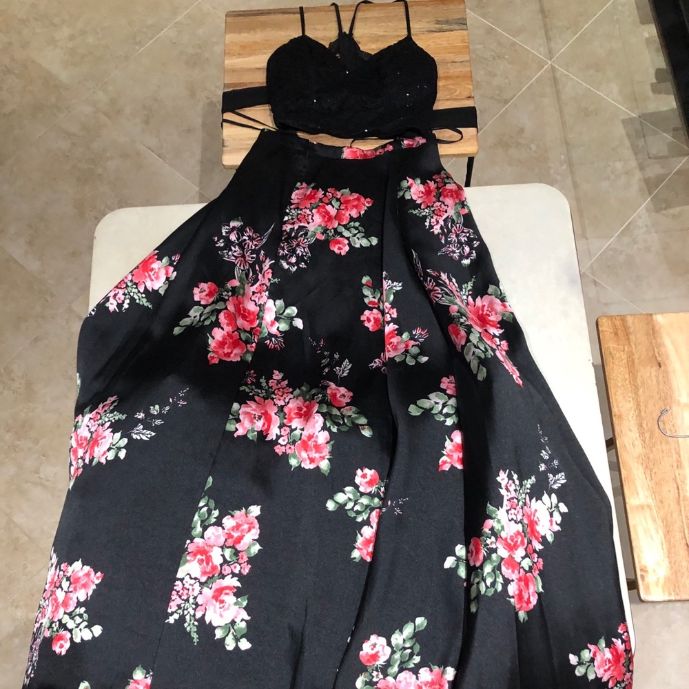 B. Darlin Black and Floral 2-piece dress